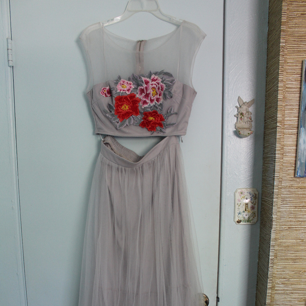 Two-Piece Flower-Embroidered Prom Dress